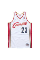 Mitchell & Ness Cleveland Cavaliers Lebron James Trikot 2003/04 - Weiß